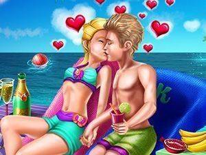 Sunny Beach Dress Up Game